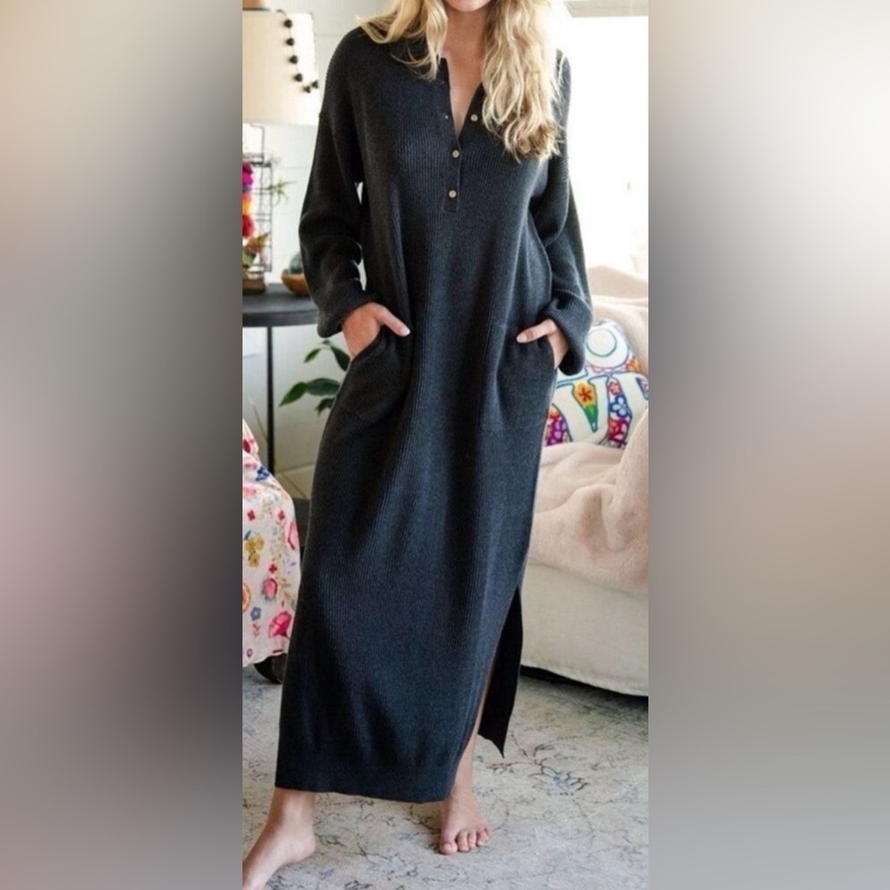 NATURAL LIFE On The Road Again Sweater Maxi Dress - Charcoal - S/M